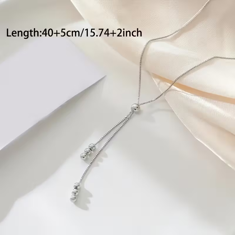 Romantic Silver Necklace for Special Moments