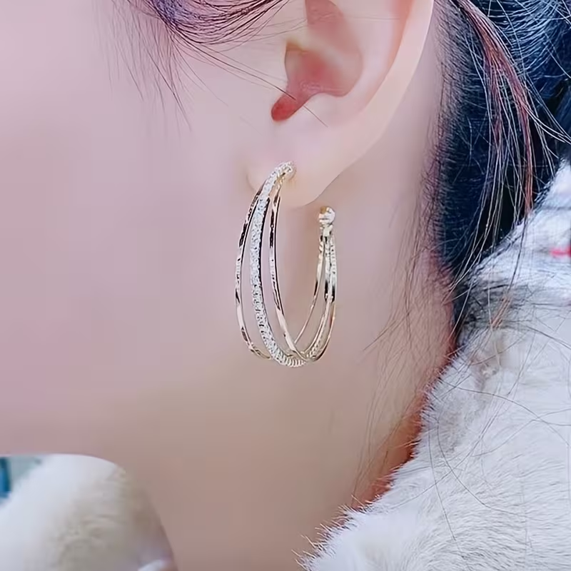 Elegant Silver Earring for Every Occasion