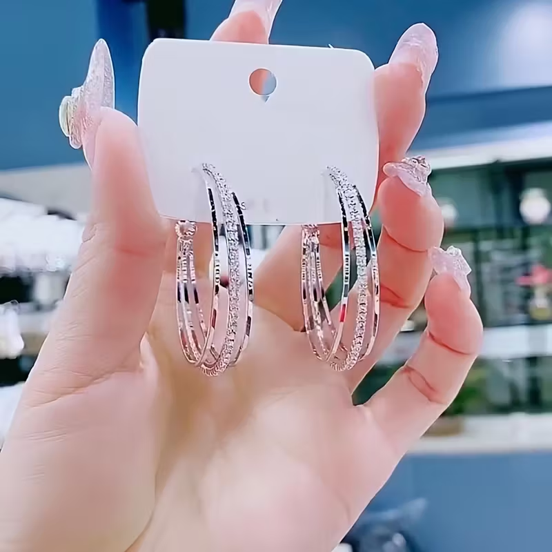 Elegant Silver Earring for Every Occasion
