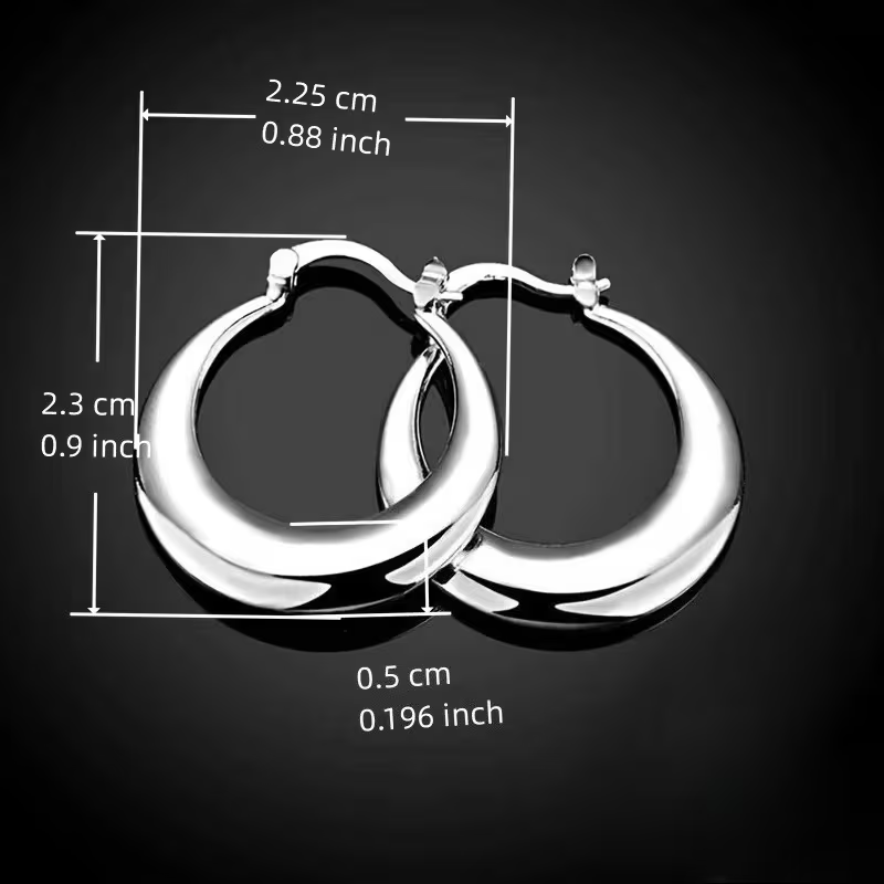 Romantic Silver Earring for Special Moments