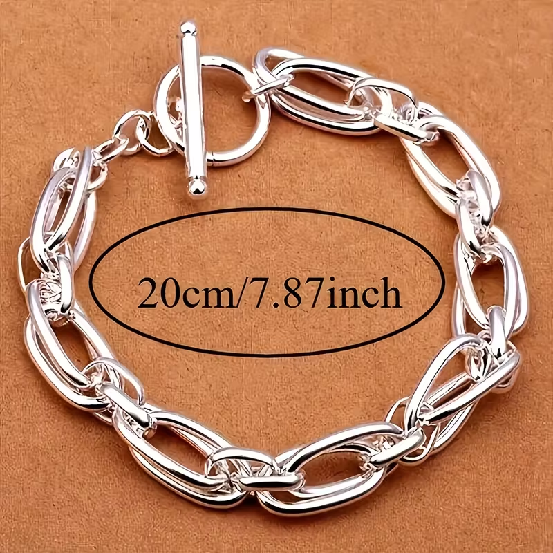 Classic Silver Bracelet with Timeless Appeal
