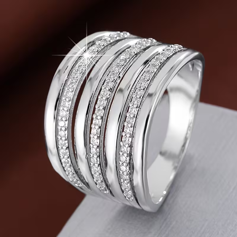 Charming Gold Ring for Any Occasion