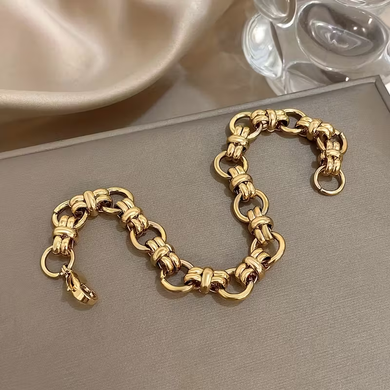 Elegant Gold Bracelet for Every Occasion