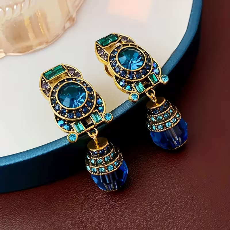 Vintage Handmade Earring