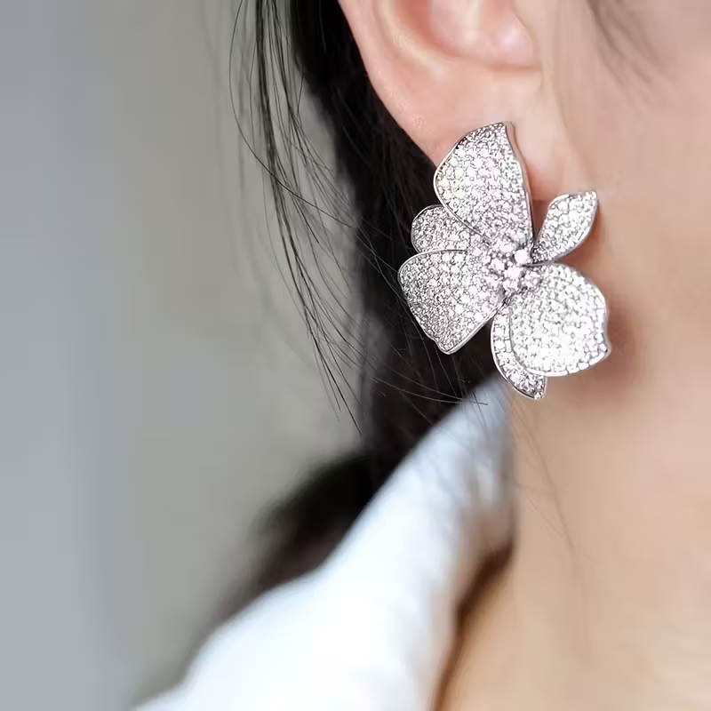 Elegant Earring for Every Occasion