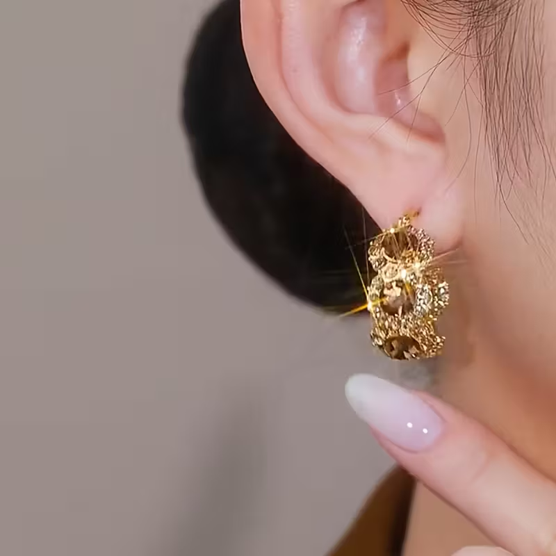 Romantic Earring for Special Moments
