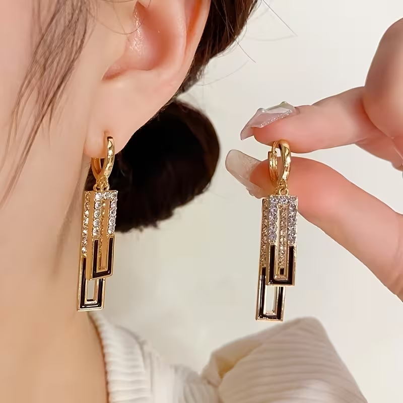 Romantic Earring for Special Moments