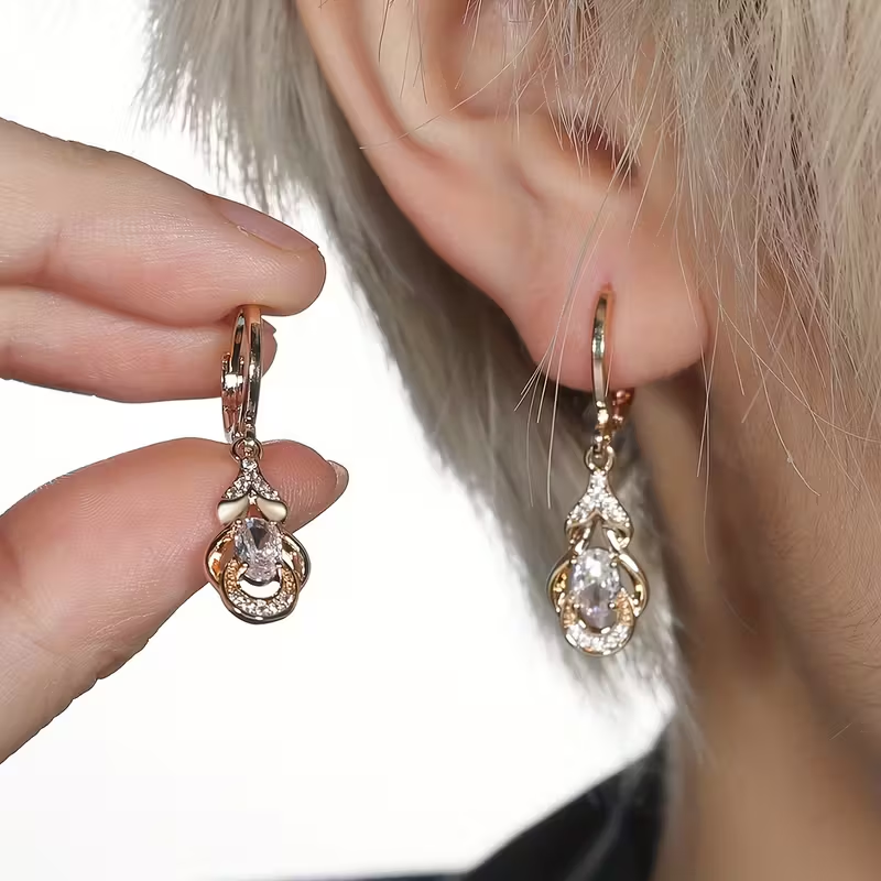 Charming Earring for Any Occasion