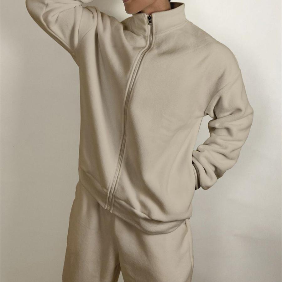 JO | Turtleneck sweater with zipper
