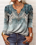 JO | Elegant sweater with Aztec pattern
