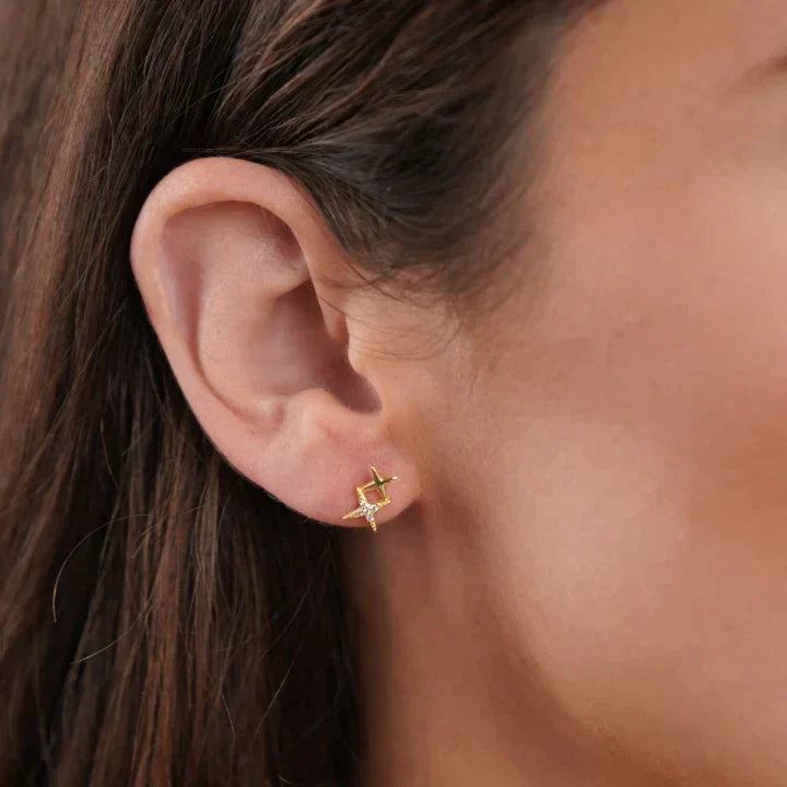 Vintage Handmade Gold Earring
