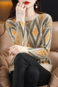 JO | Round neck knitted sweater 2024