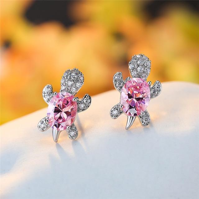 Romantic Silver Earring for Special Moments